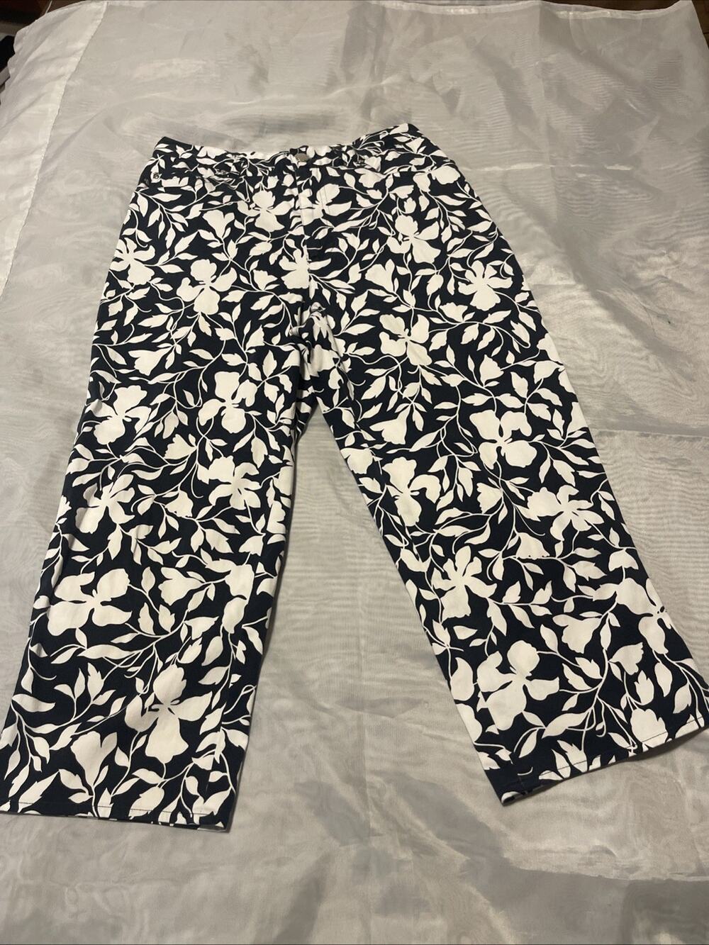 Lauren Ralph Lauren Women's Capri Pants Dress 8 Navy Blue Flowers Cottagecore